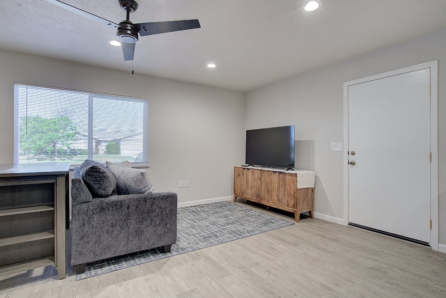 Furnished Finder property 701587_1 photo 4