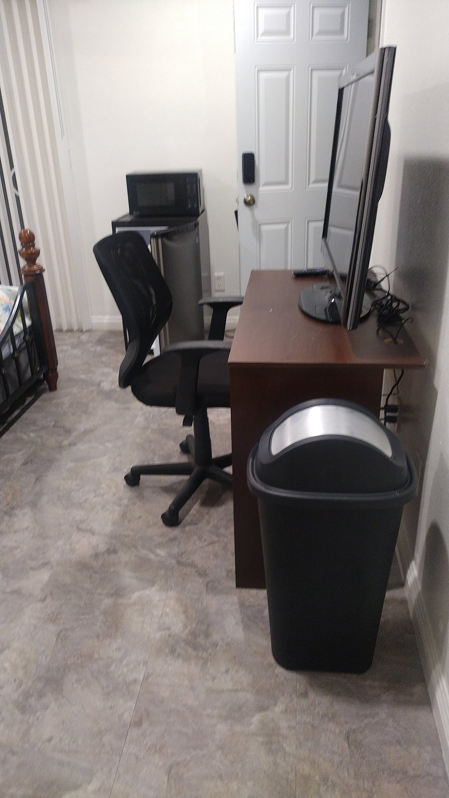 Furnished Finder property 701589_1 photo 5
