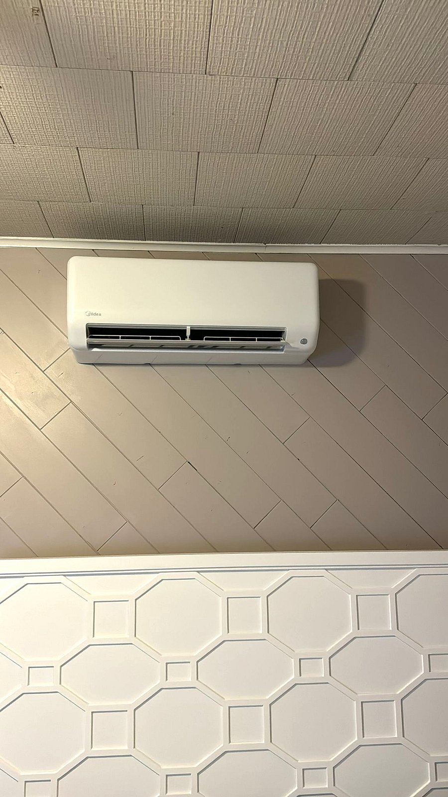 Mini-split air condition unit for heat and cooling.