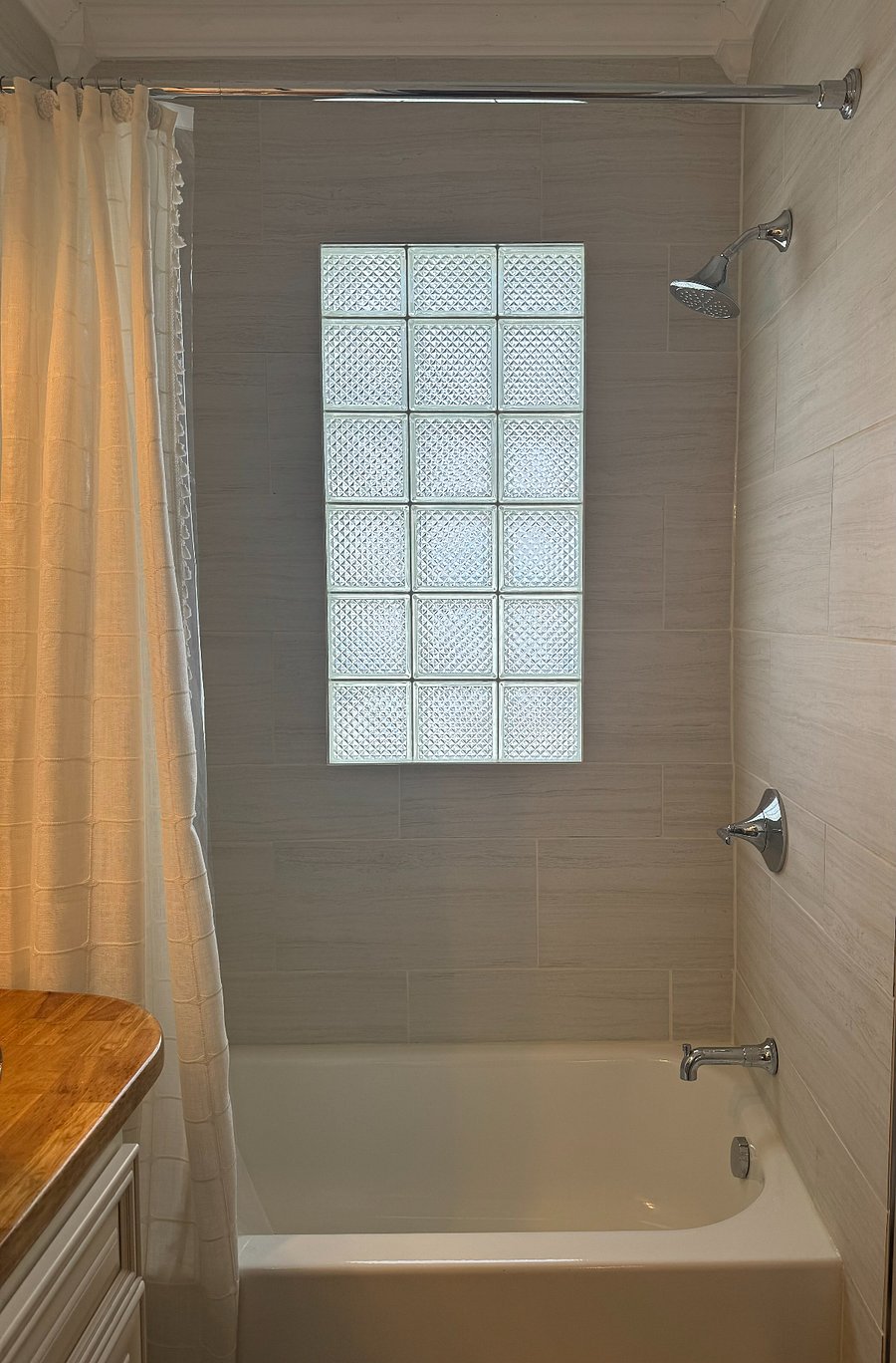 Furnished Finder property 701612_1 photo 9