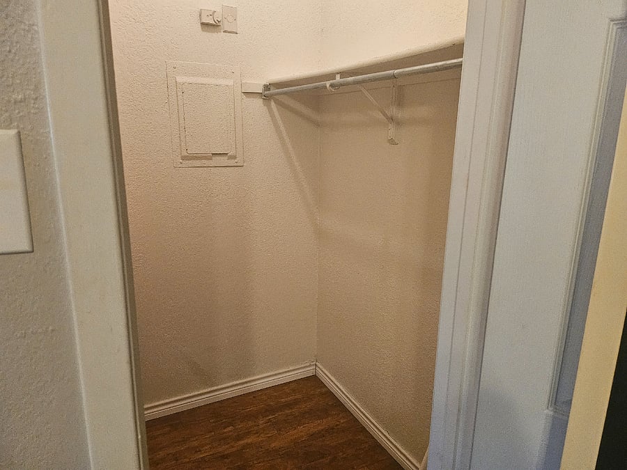 Furnished Finder property 701636_1 photo 10