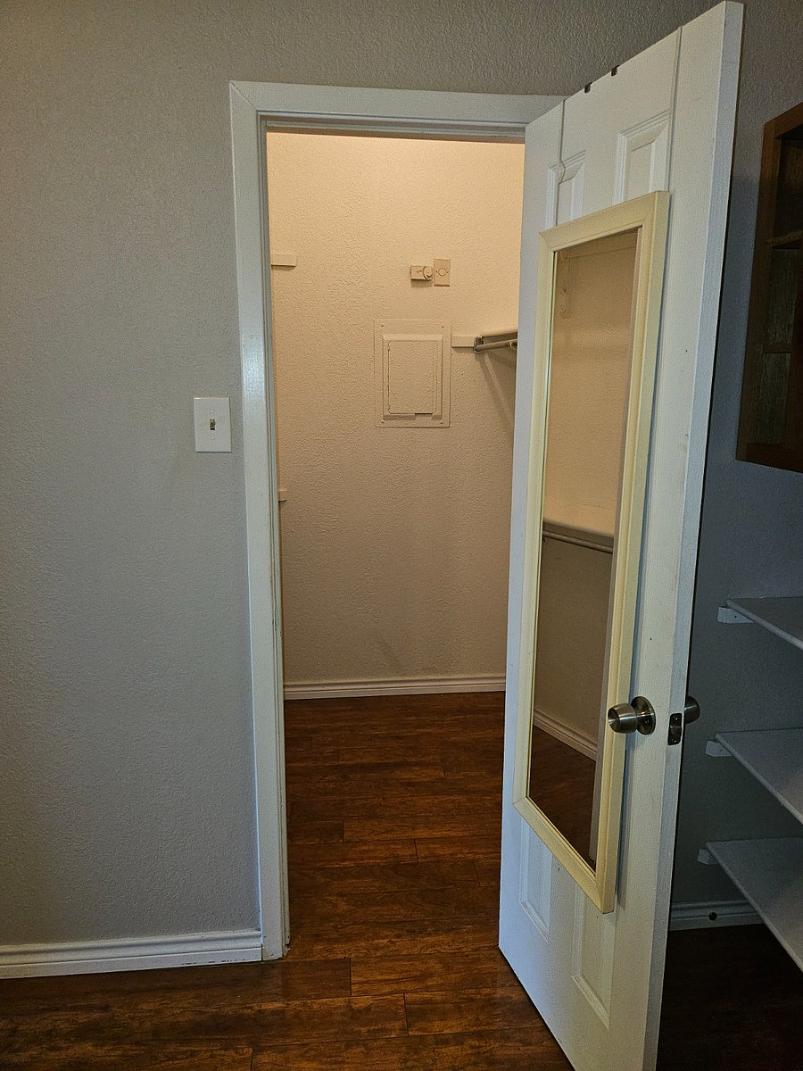Furnished Finder property 701636_1 photo 17