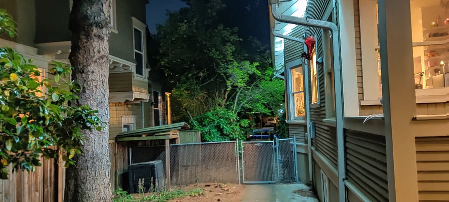 At night, an automatically lighted pathway provides you with 24-hour private access to the apartment.