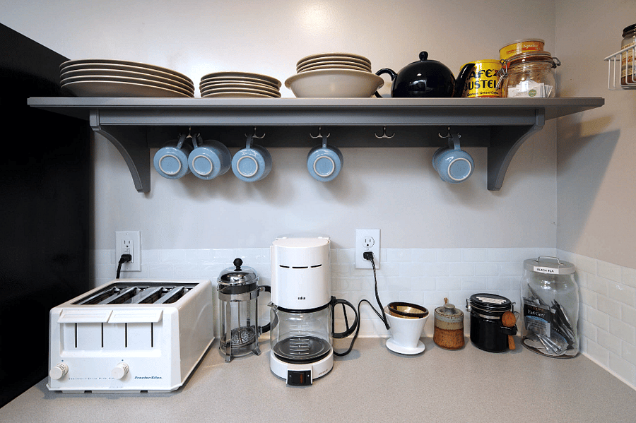 Enjoy complimentary premium Peet's coffee or Mint and Lipton teas while listening to the morning headlines via the smart speaker. There are whole beans, a grinder, a pour-over, and a French press should you prefer your fresh coffee that way.