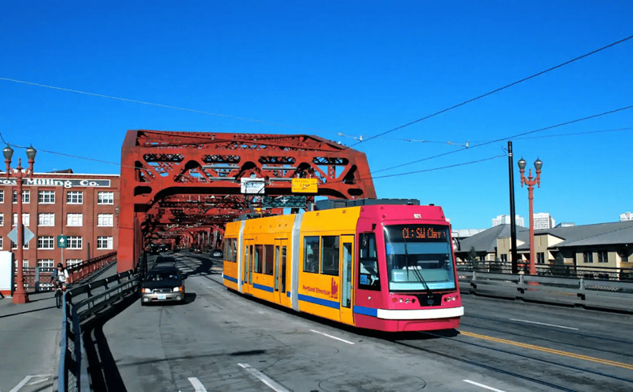 Streetcars go where the MAX does not. Here are some Streetcar destinations: The Pearl District, Breweries, Nob Hill/NW 23rd, shopping, Powell's Books, Voodoo Donuts Too, SE Portland, Loyal Legion beer hall, OMSI, OHSU,
SW Portland, PSU, and much more.