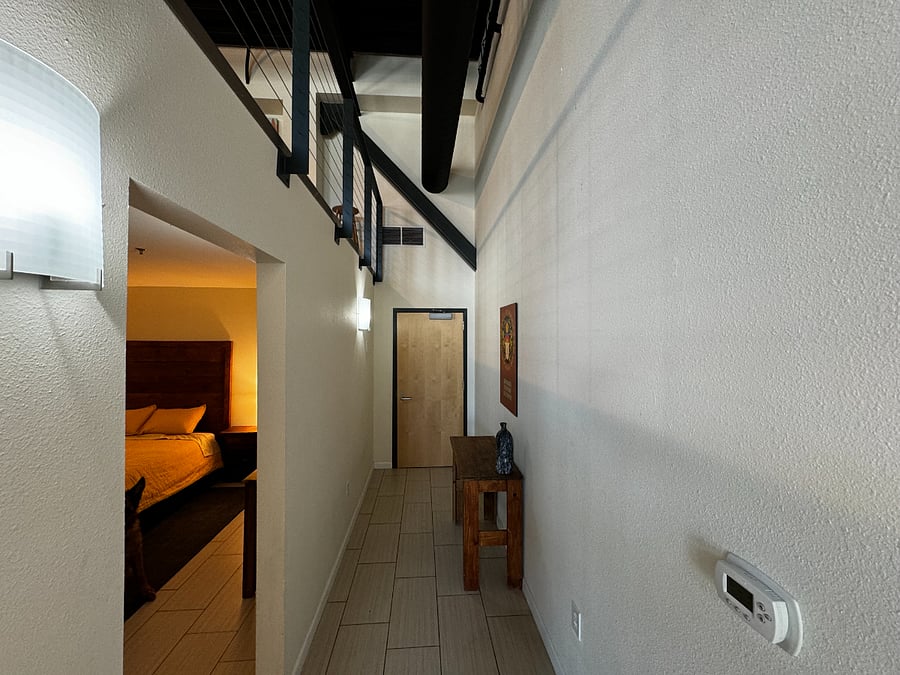 Furnished Finder property 701661_1 photo 16