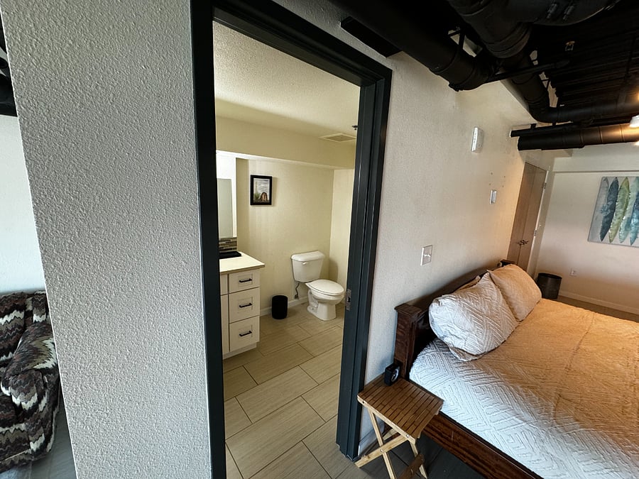 Furnished Finder property 701661_1 photo 26