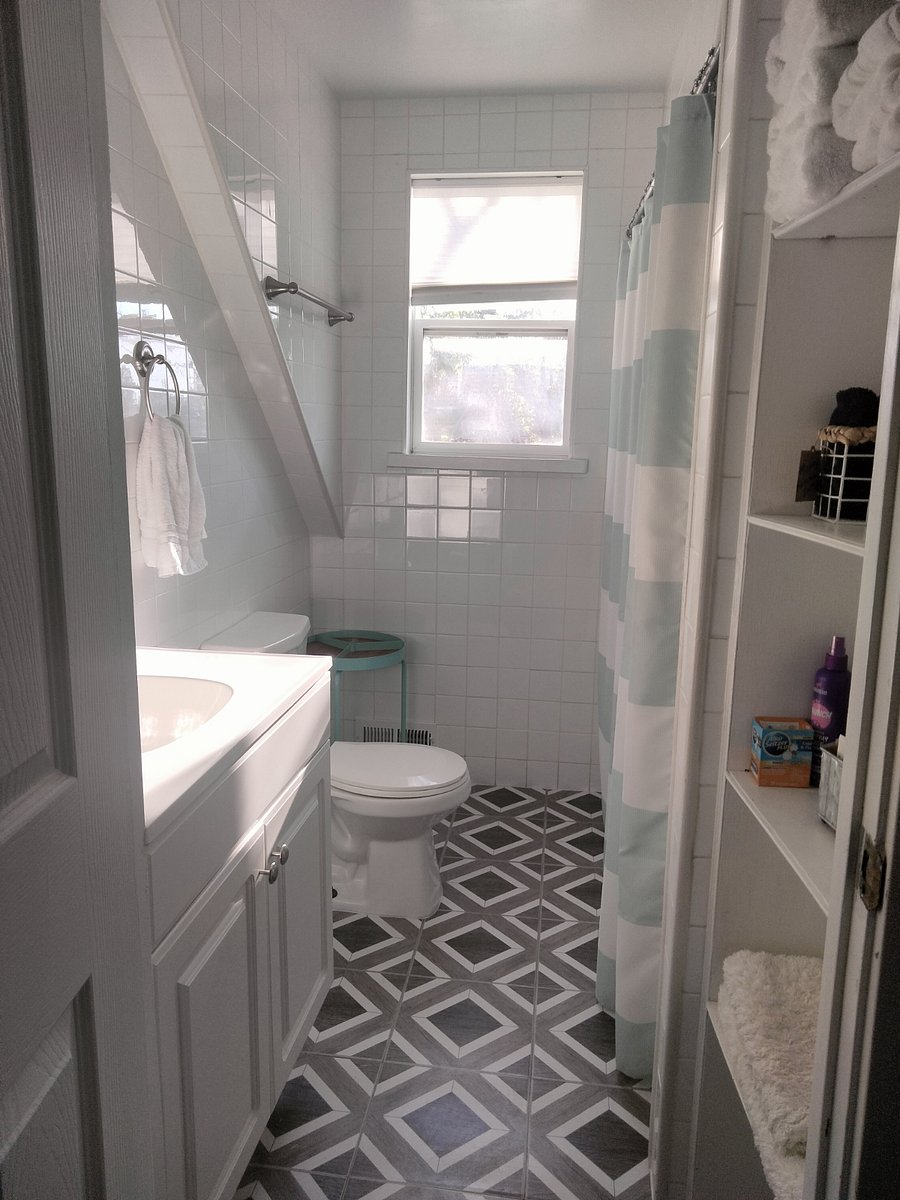 Furnished Finder property 701710_1 photo 3