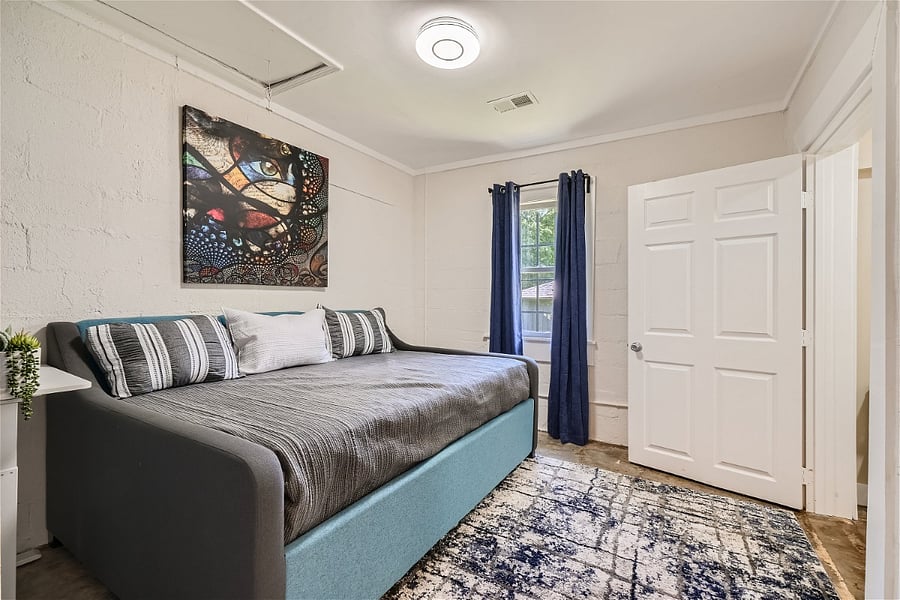 Furnished Finder property 701772_1 photo 8