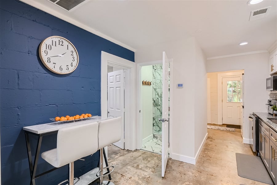 Furnished Finder property 701772_1 photo 16