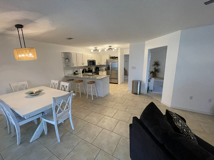 Furnished Finder property 701786_1 photo 5