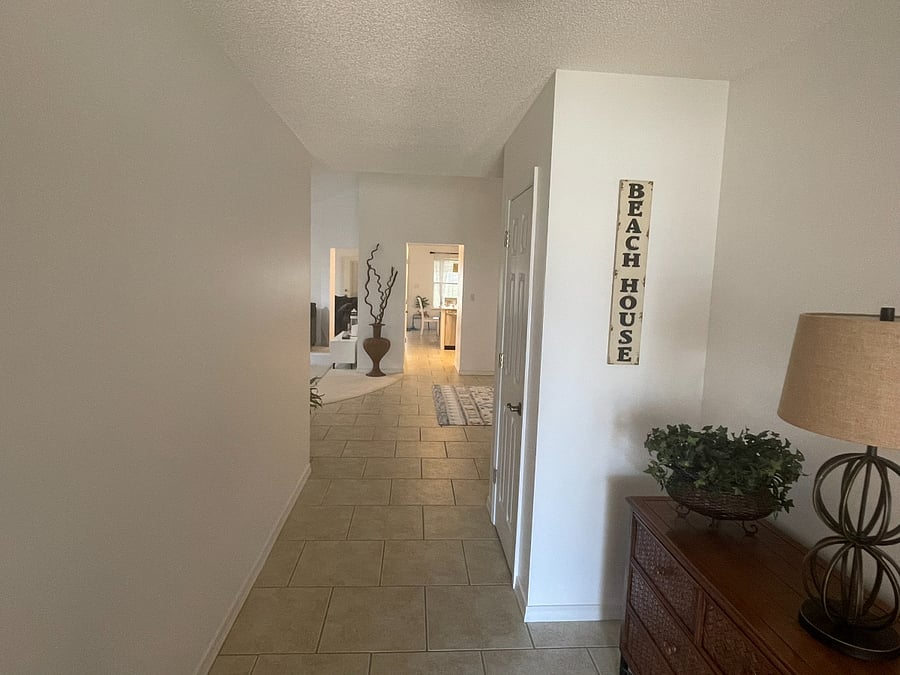 Furnished Finder property 701786_1 photo 6