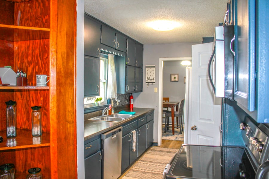 Furnished Finder property 701803_2 photo 12