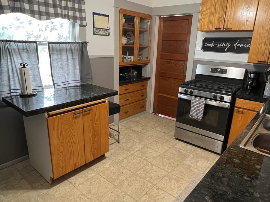 Furnished Finder property 701842_1 photo 5