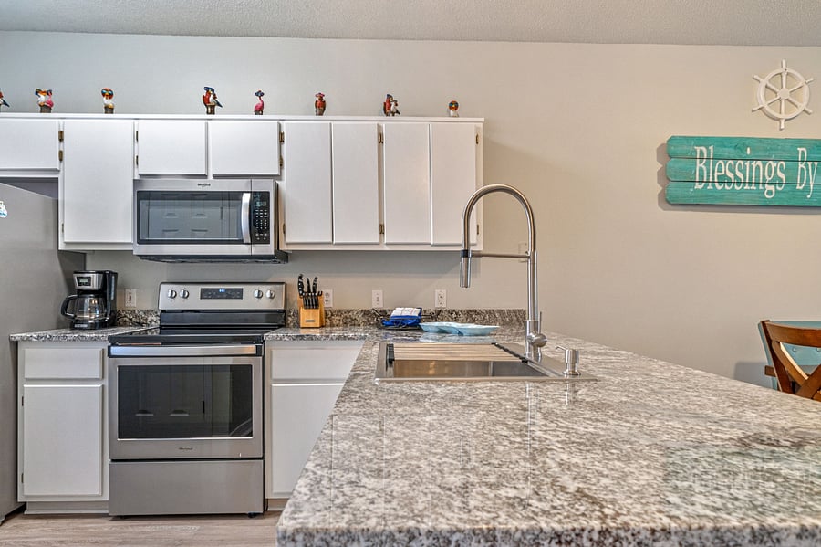 Furnished Finder property 701848_1 photo 9