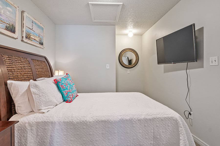 Furnished Finder property 701848_1 photo 11