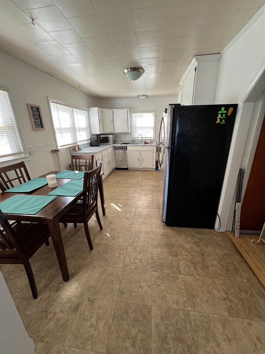 Furnished Finder property 701896_1 photo 4