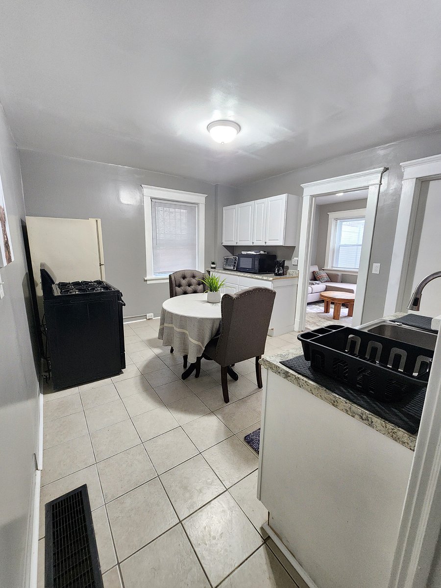 Furnished Finder property 701935_1 photo 5
