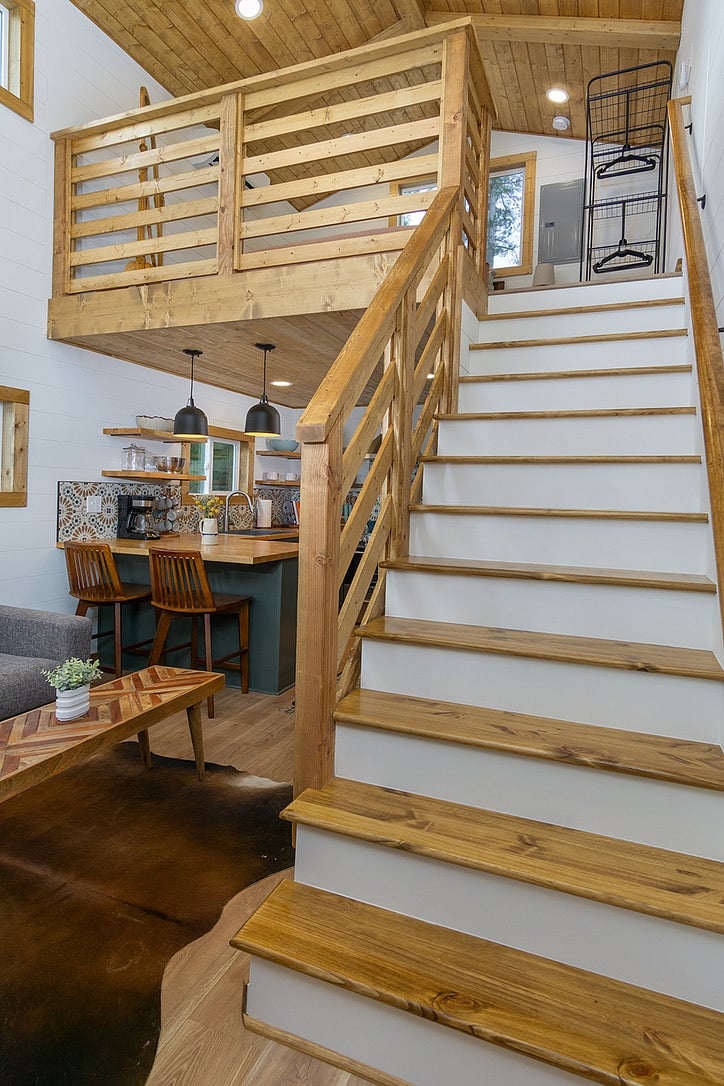 Furnished Finder property 702013_1 photo 4