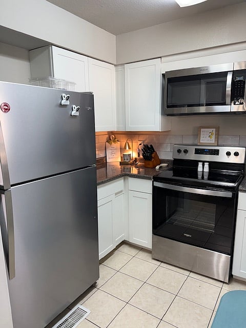 Furnished Finder property 702016_1 photo 8