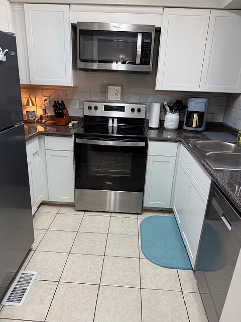 Furnished Finder property 702016_1 photo 7