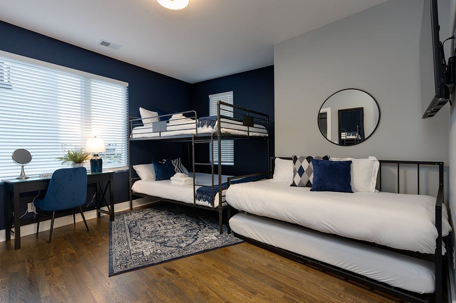 Furnished Finder property 702046_1 photo 9