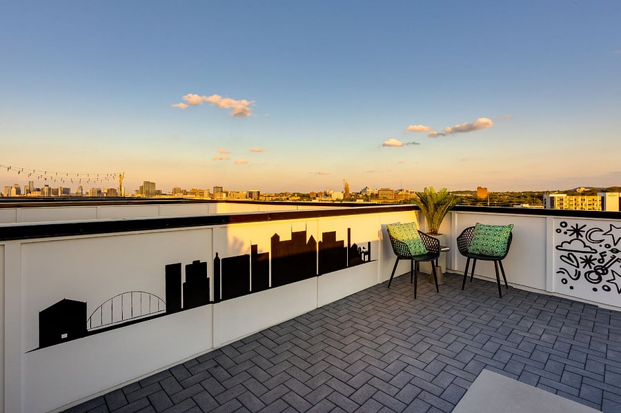 Furnished Finder property 702046_1 photo 24