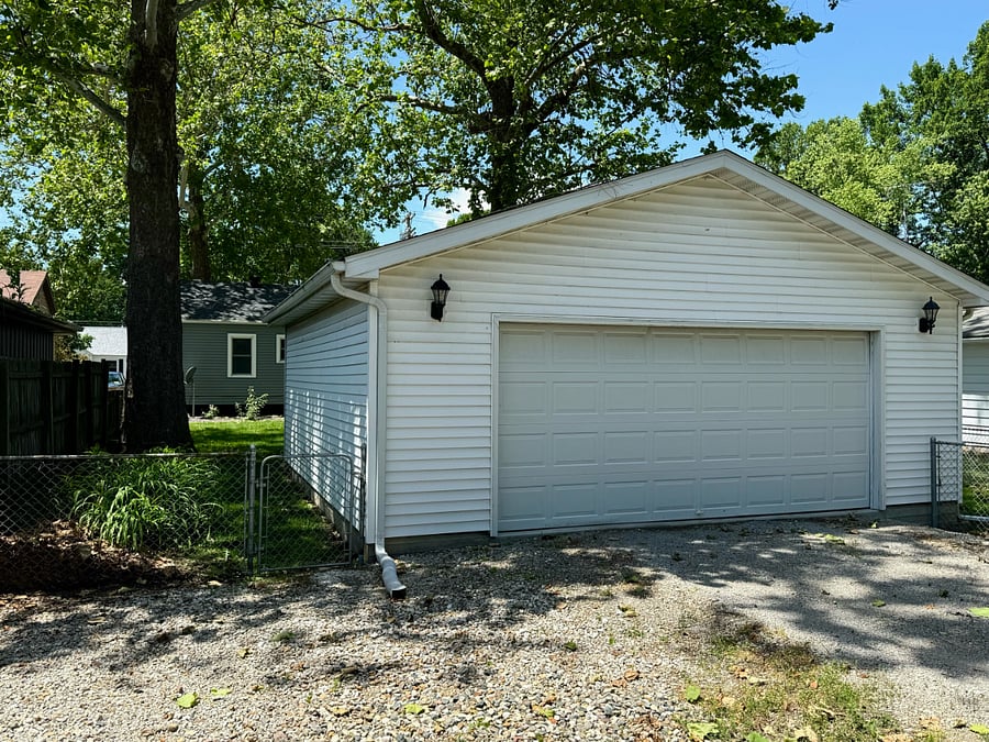 Private garage