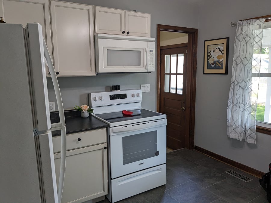 Kitchen - new stove