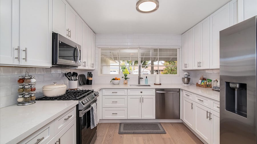 Furnished Finder property 702068_1 photo 12