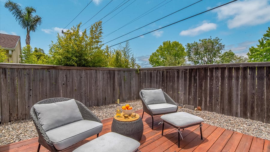 Furnished Finder property 702068_1 photo 20