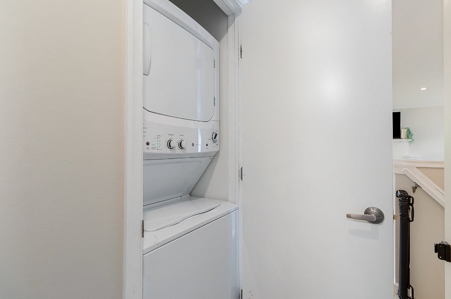 Furnished Finder property 702126_1 photo 9