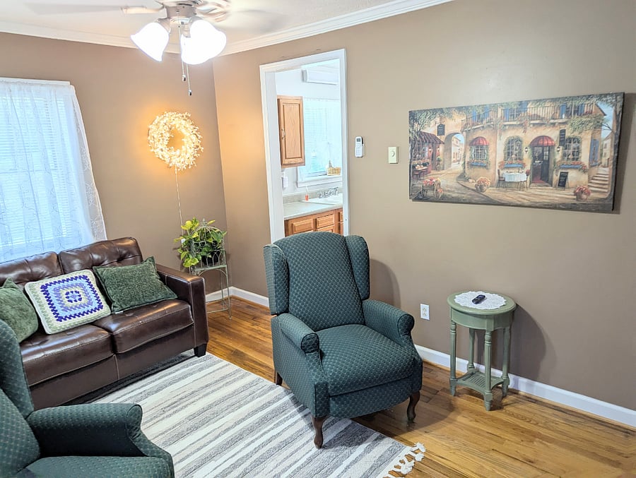 Furnished Finder property 702127_1 photo 3