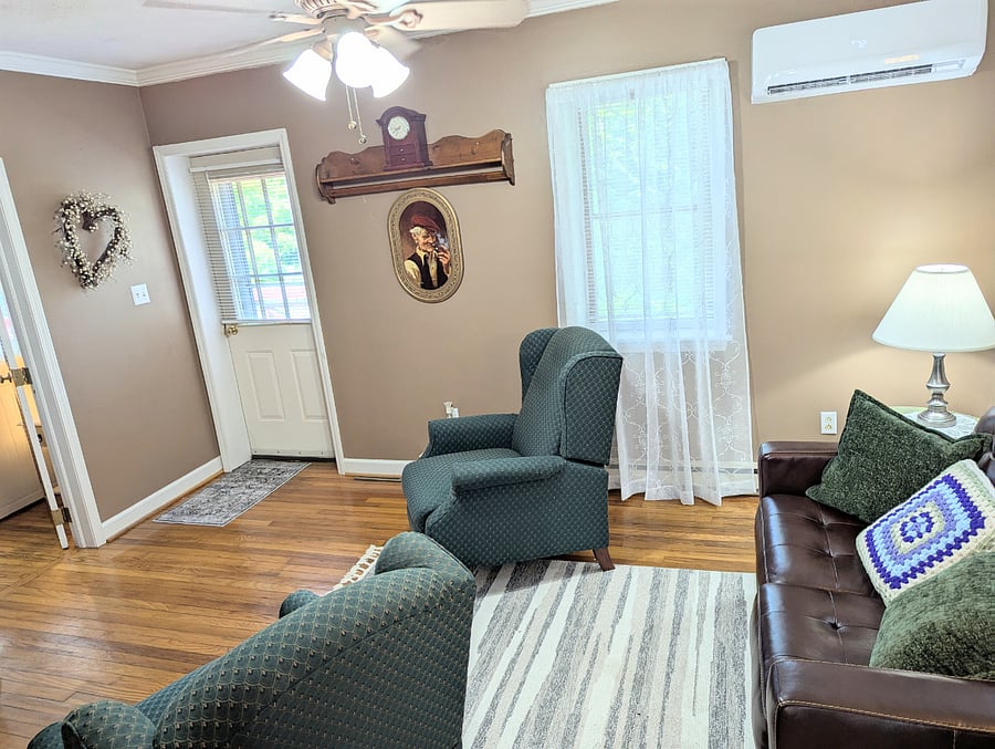 Furnished Finder property 702127_1 photo 4