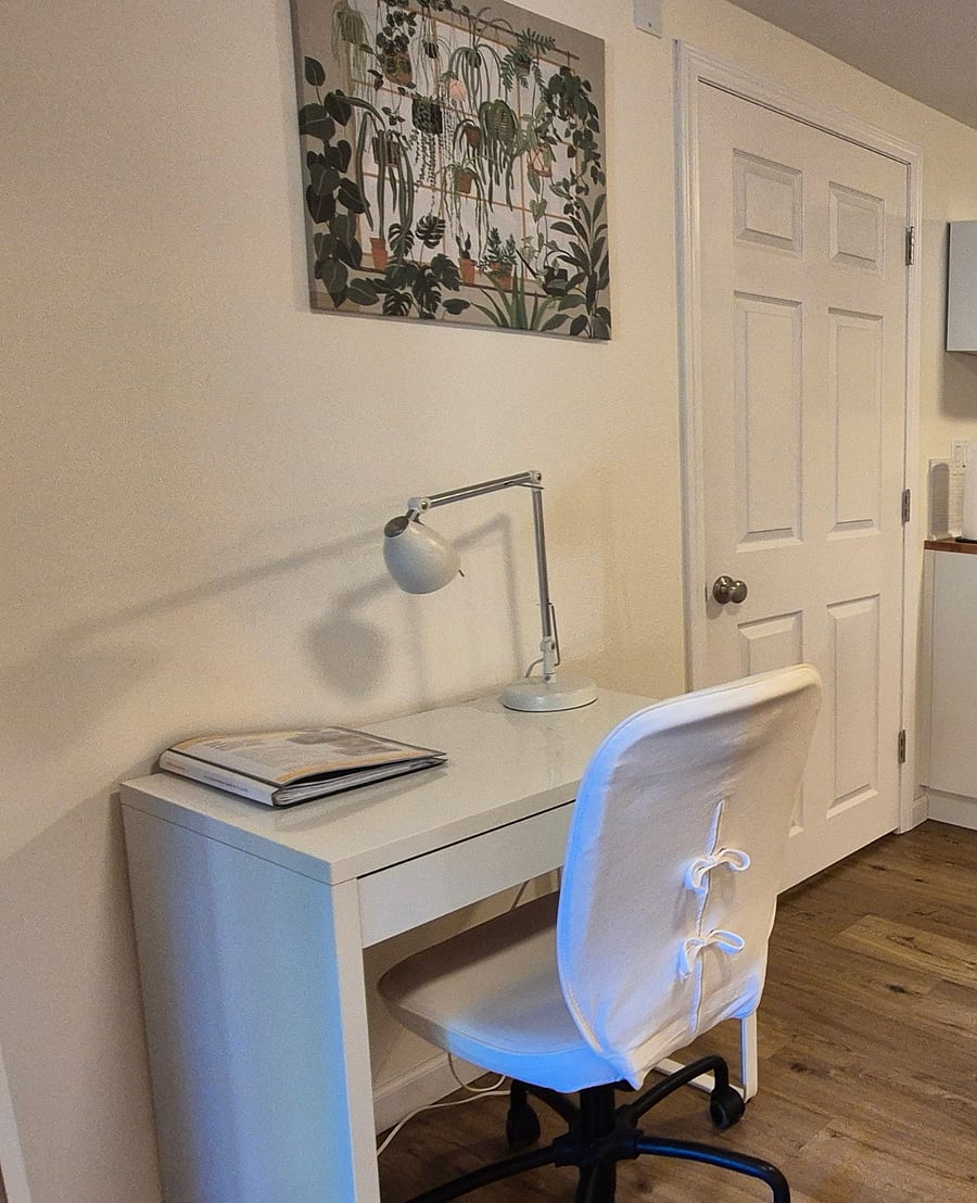Furnished Finder property 702130_1 photo 8