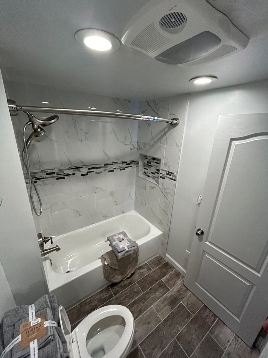 Furnished Finder property 702134_1 photo 3