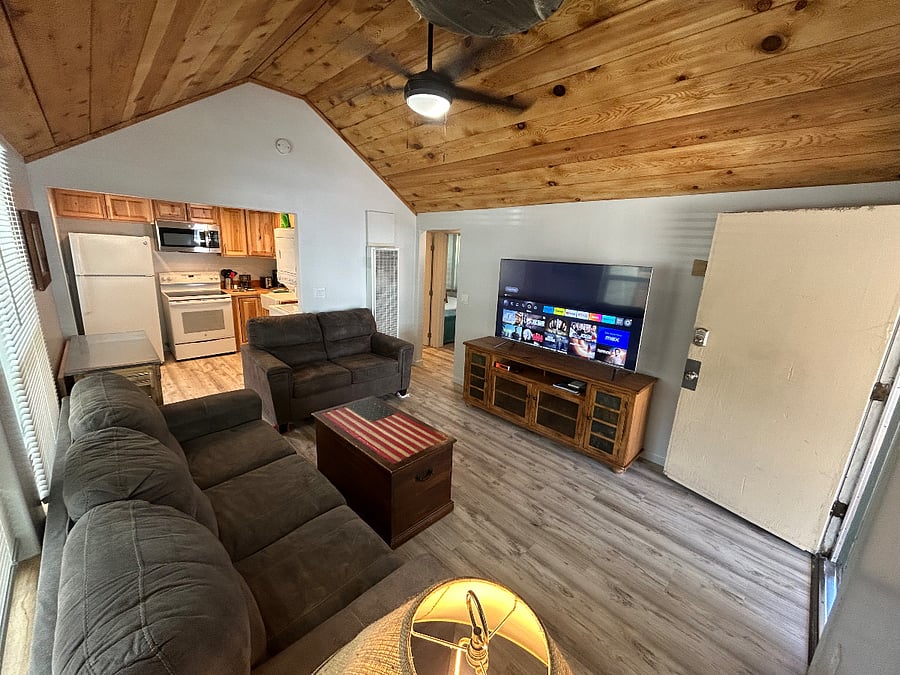 Furnished Finder property 702134_1 photo 13