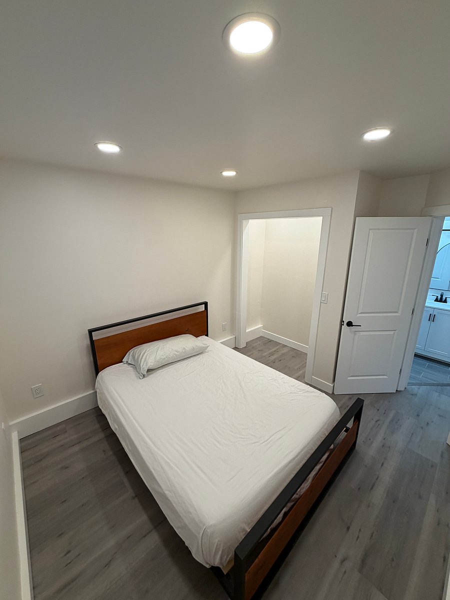 Furnished Finder property 702134_2 photo 19