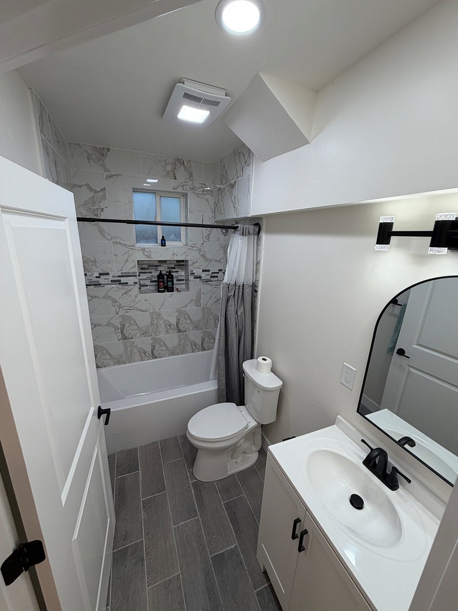 Furnished Finder property 702134_2 photo 8