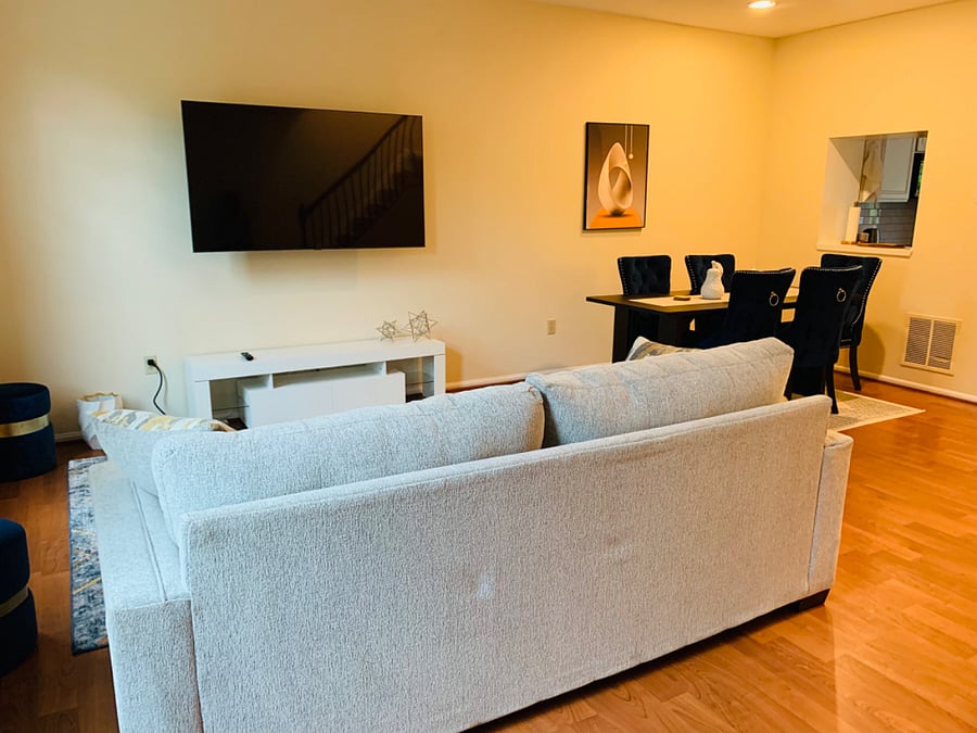 Furnished Finder property 702136_1 photo 6