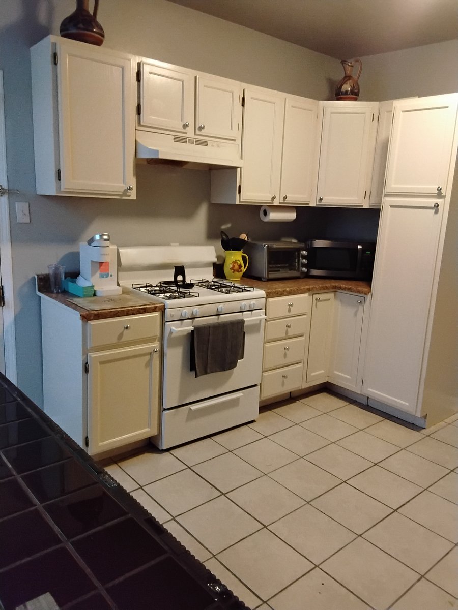 Furnished Finder property 702163_1 photo 8