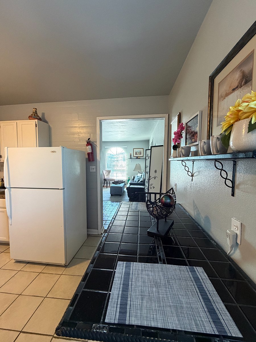Furnished Finder property 702163_1 photo 13