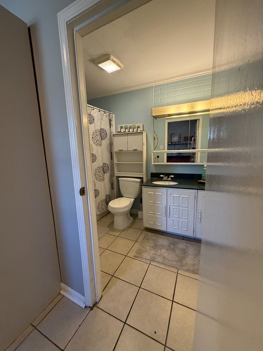 Furnished Finder property 702163_1 photo 14