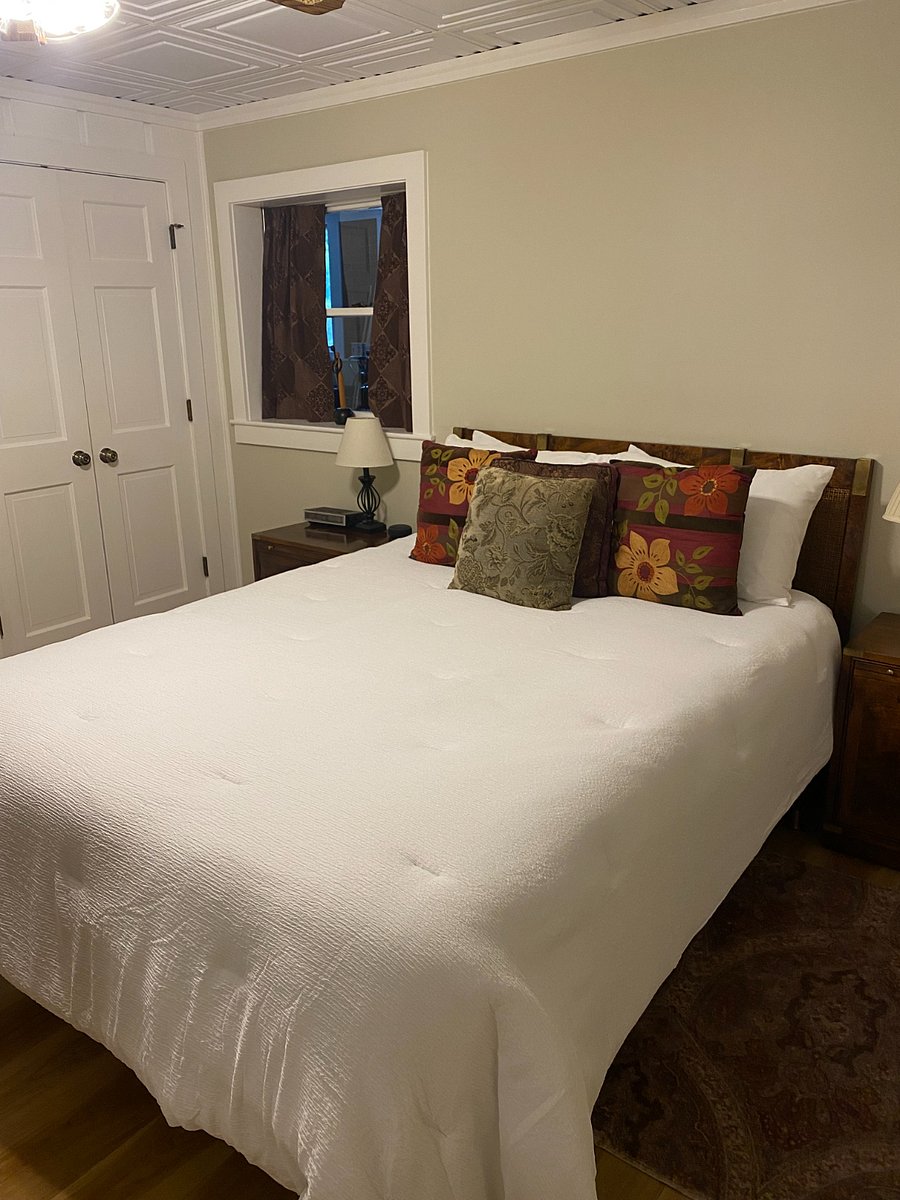 Furnished Finder property 702174_1 photo 13