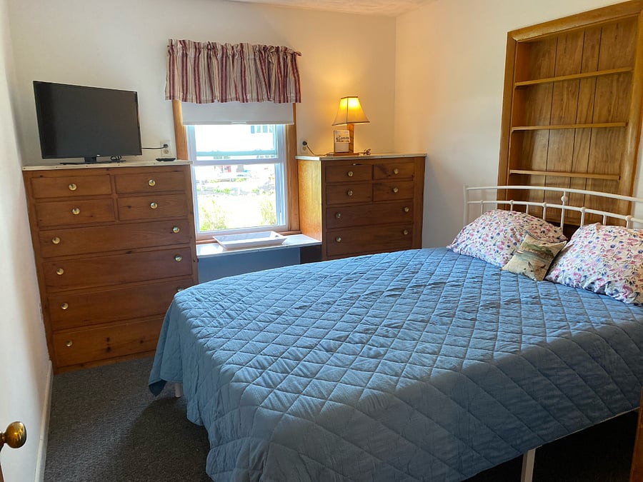 Furnished Finder property 702176_1 photo 12