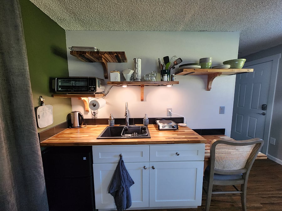 Kitchenette with Mini-Fridge with Separate Freezer