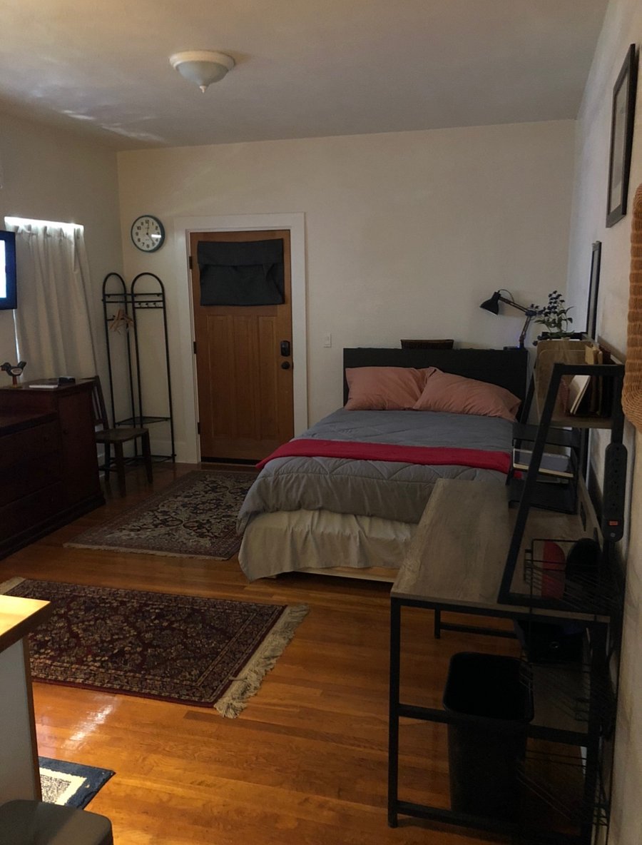Furnished Finder property 702245_1 photo 9
