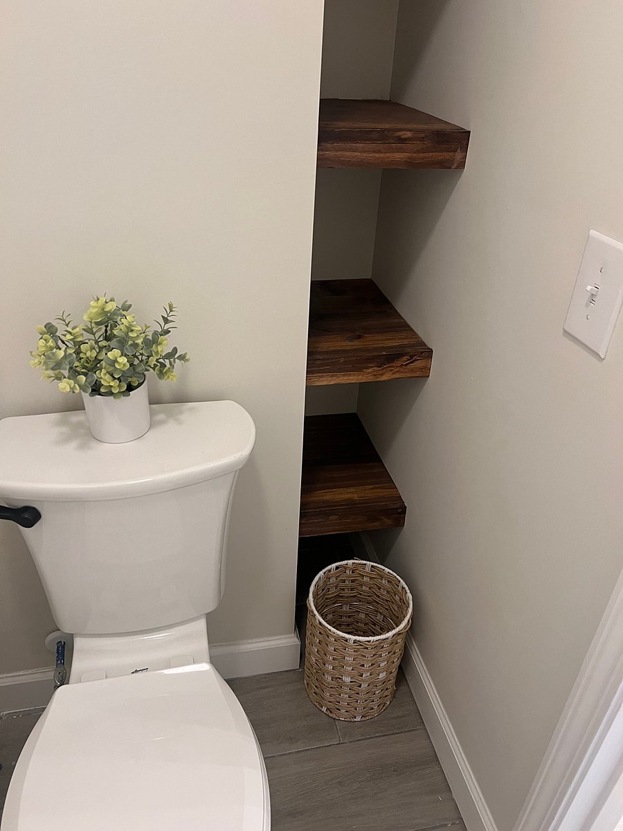 Furnished Finder property 702266_1 photo 9