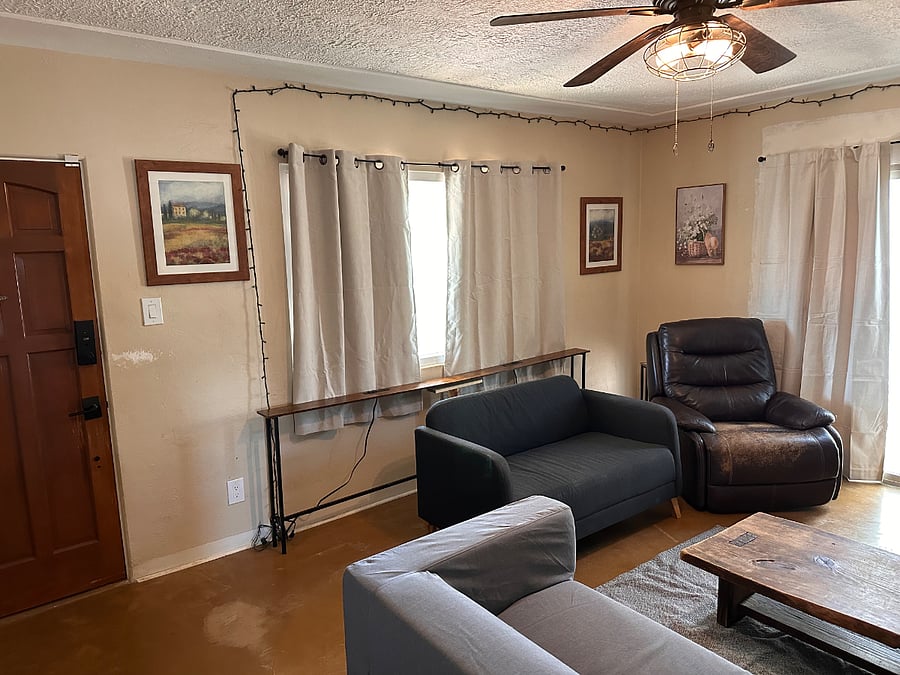 Furnished Finder property 702281_2 photo 9