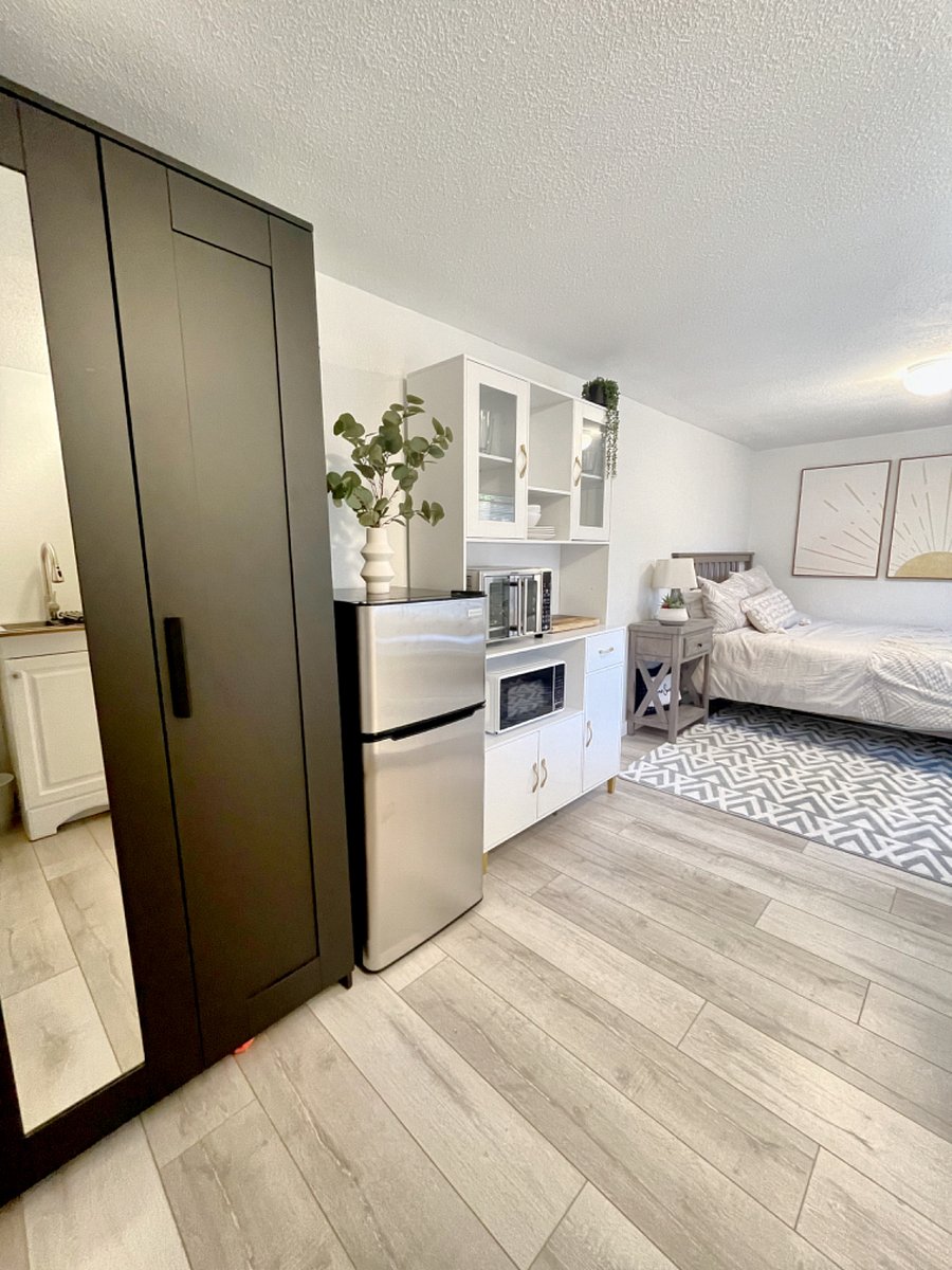 Furnished Finder property 702284_1 photo 9